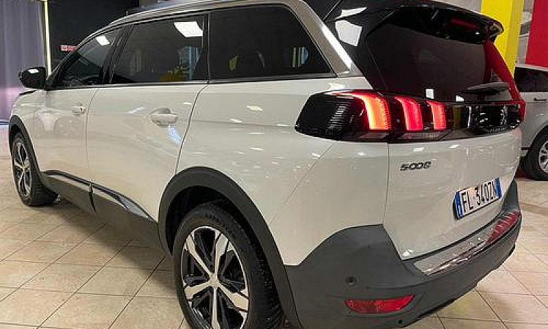 Peugeot 5008 Bluehdi...