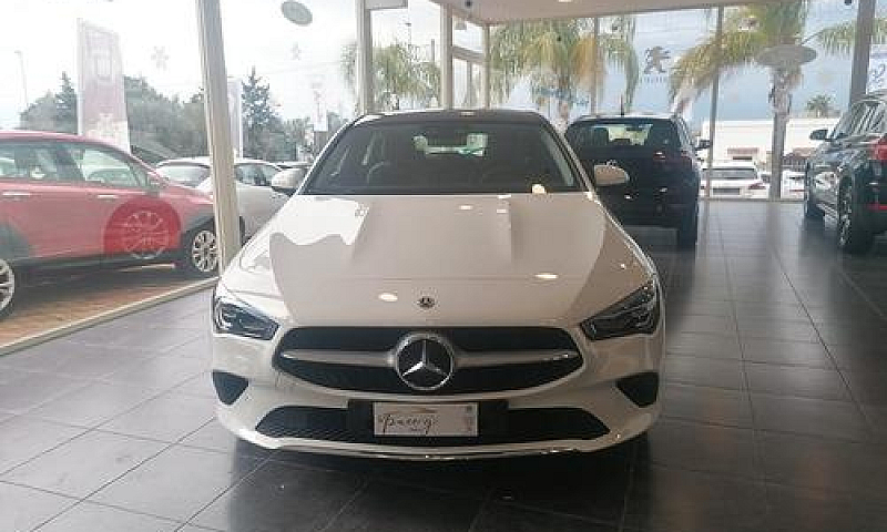 Mercedes-Benz Cla 18...