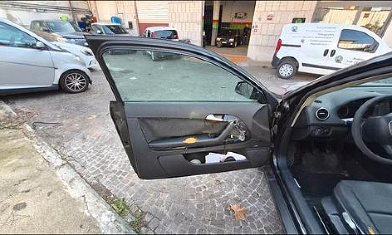 Audi A3...