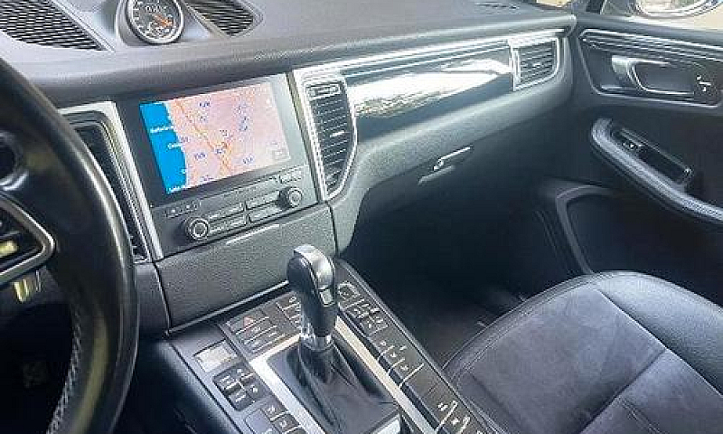 Porsche Macan 3.0 S ...
