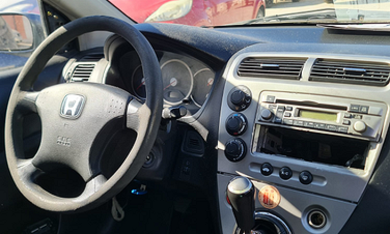 Honda Civic 2005...