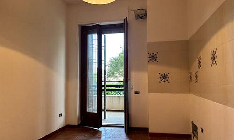 Trilocale Con Cucina...