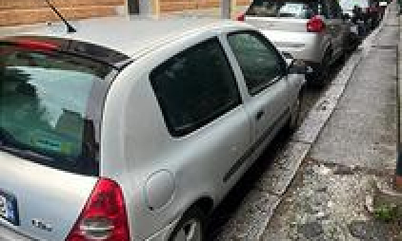 Renault Clio - 2002...