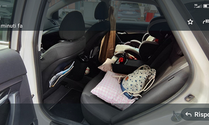 Hyundai I40...