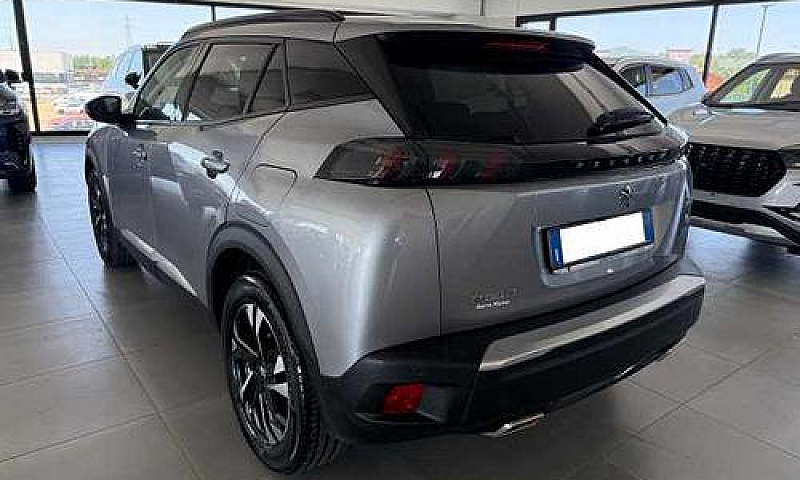 Peugeot 2008 1.2 Pur...