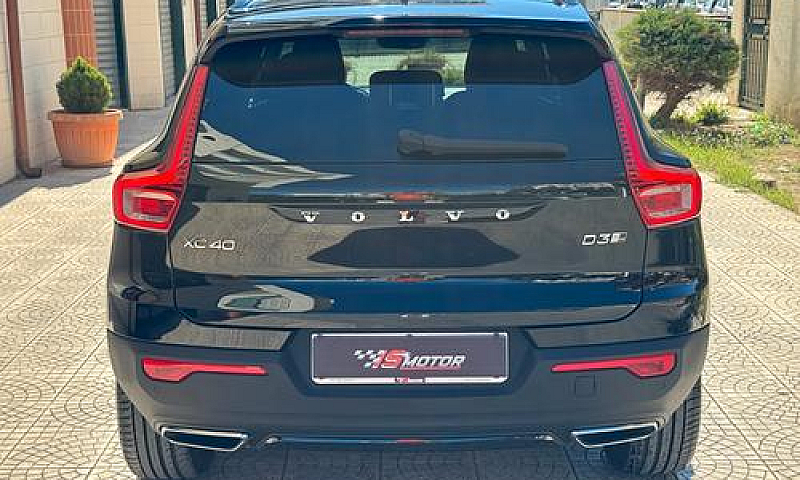 Volvo Xc40 2.0 D3 R-...