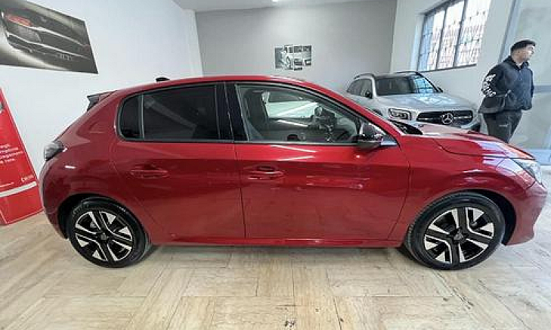 Peugeot 208 Allure...