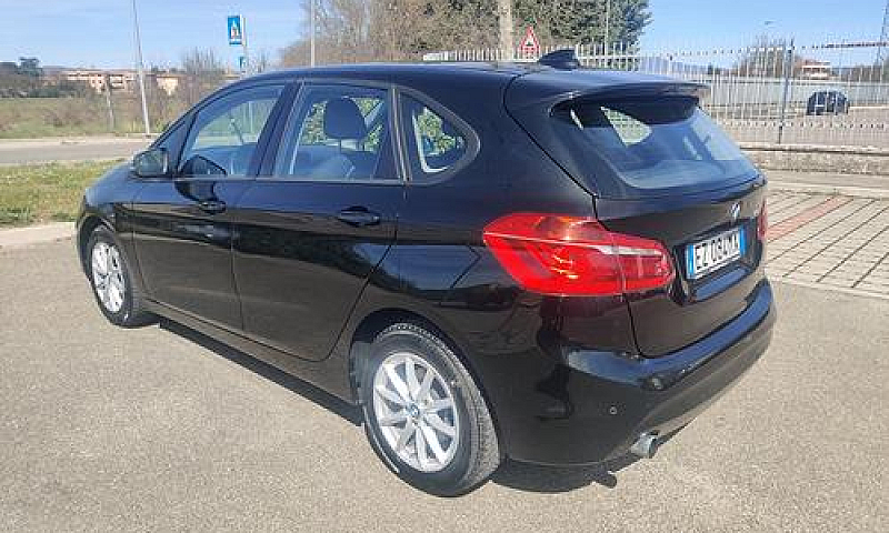 Bmw 218 D Active Tou...