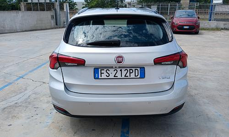 Fiat Tipo 1.6 Mjt S&...