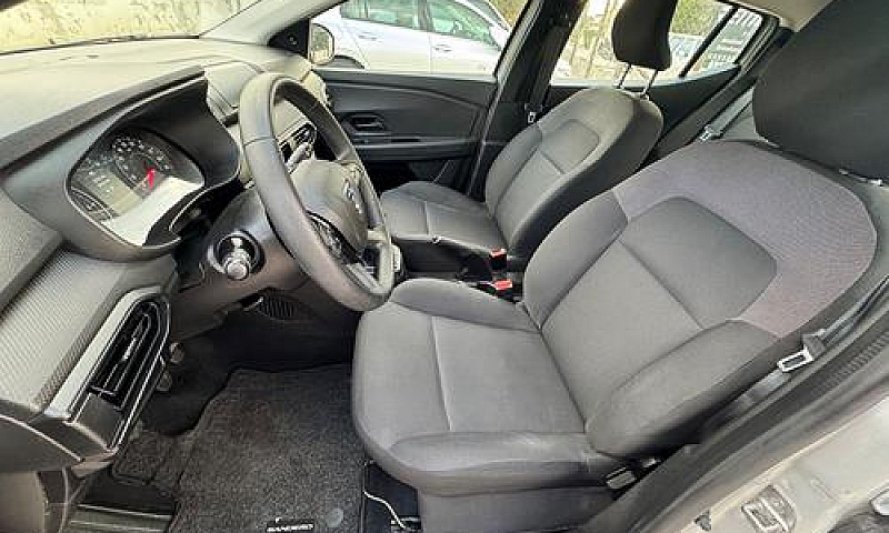 Dacia Sandero Street...