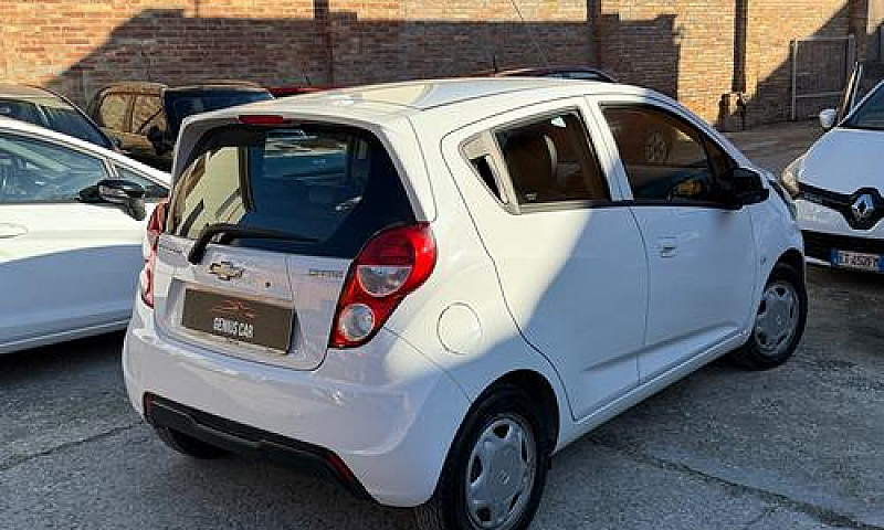 Chevrolet Spark 1.0 ...