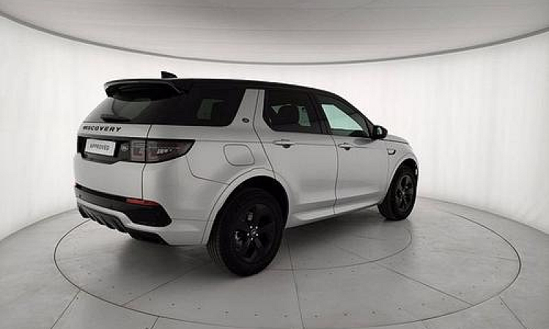 Land Rover Discovery...