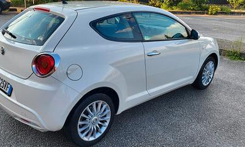 Alfa Romeo Mito 2015...
