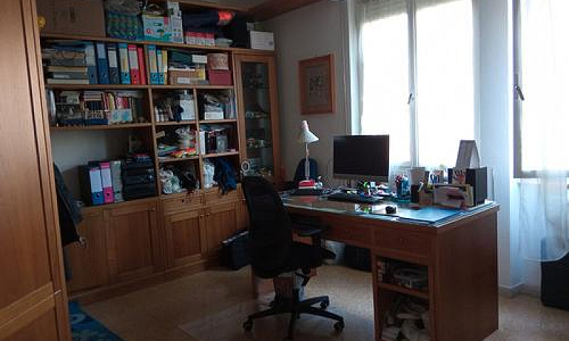 Appartamento In Vend...