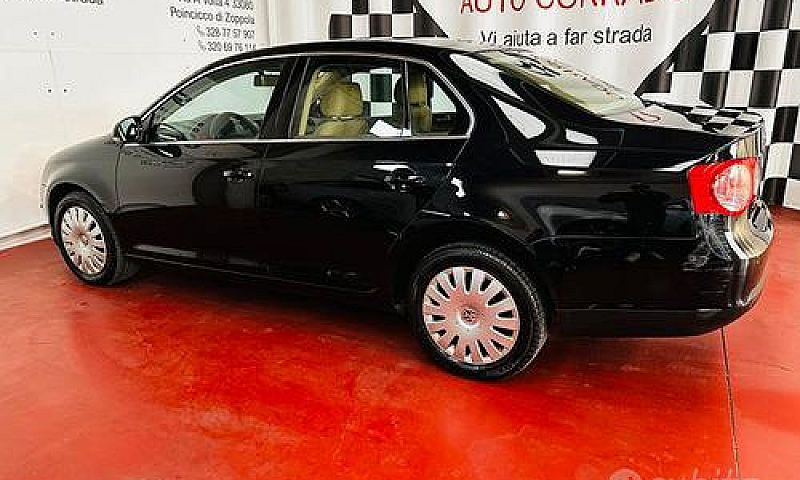 Volkswagen Jetta 1.6...