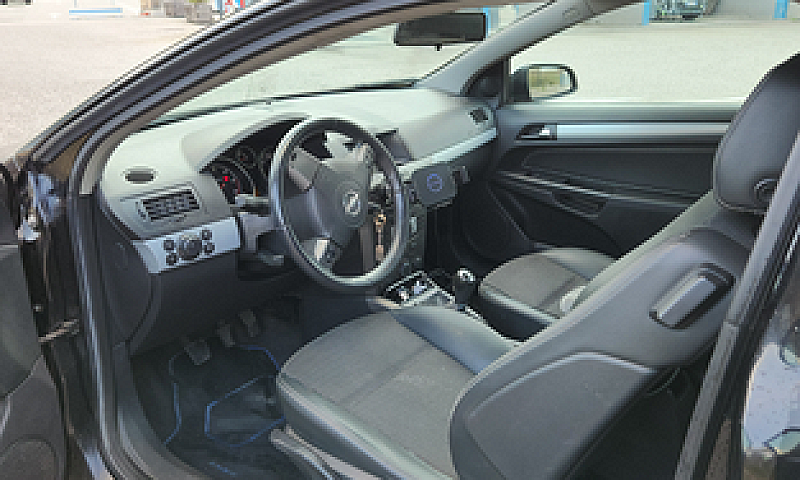 Opel Astra Gtc Cosmo...