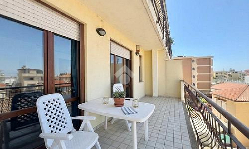 4 Locali A Alghero...