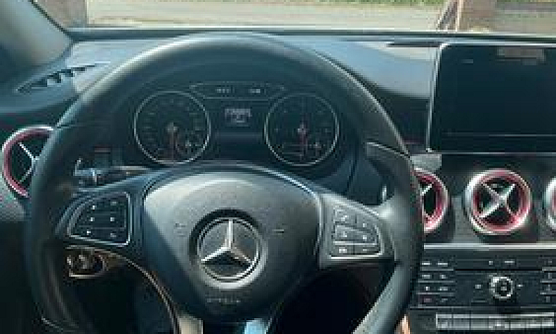 Mercedes Benz Classe...