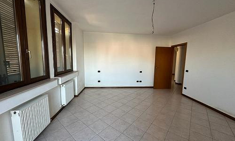 Appartamento A Corte...