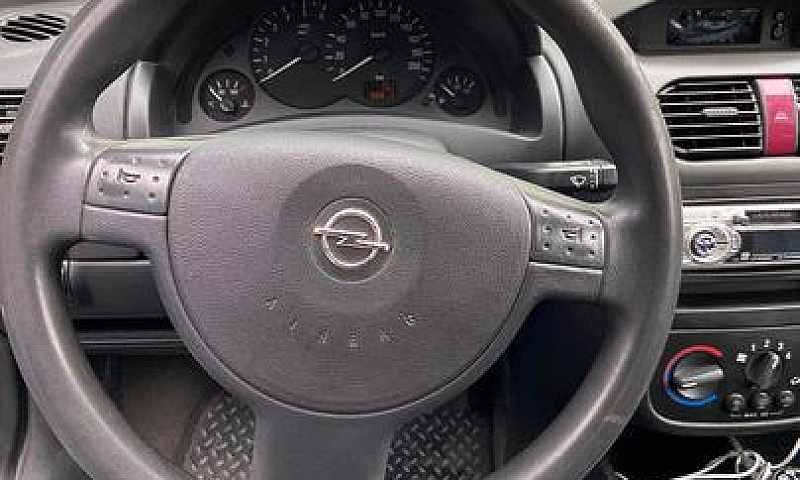 Opel Corsa 1.7 - 200...