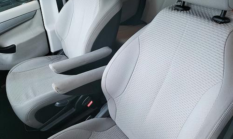 Citroen C4 Picasso 1...