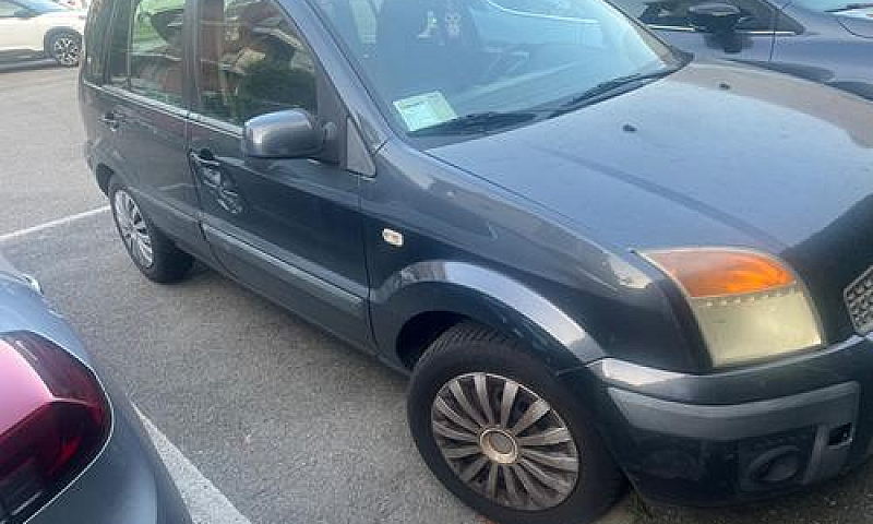 Ford Fusion - 2006...