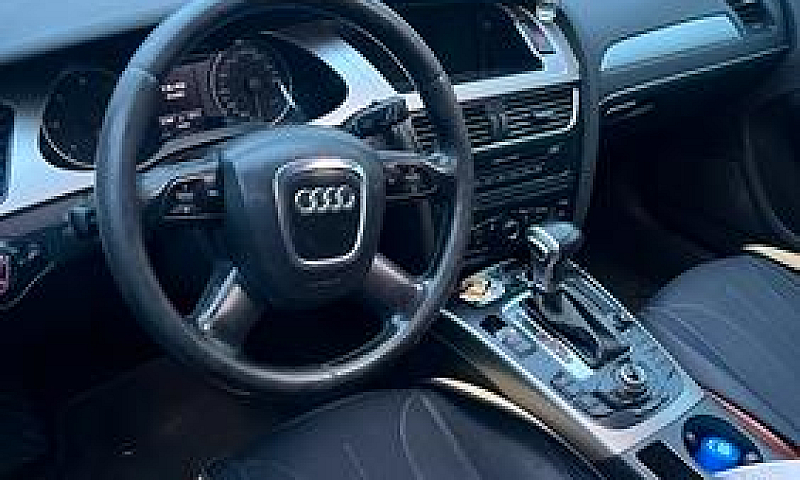 Audi A4 B8...