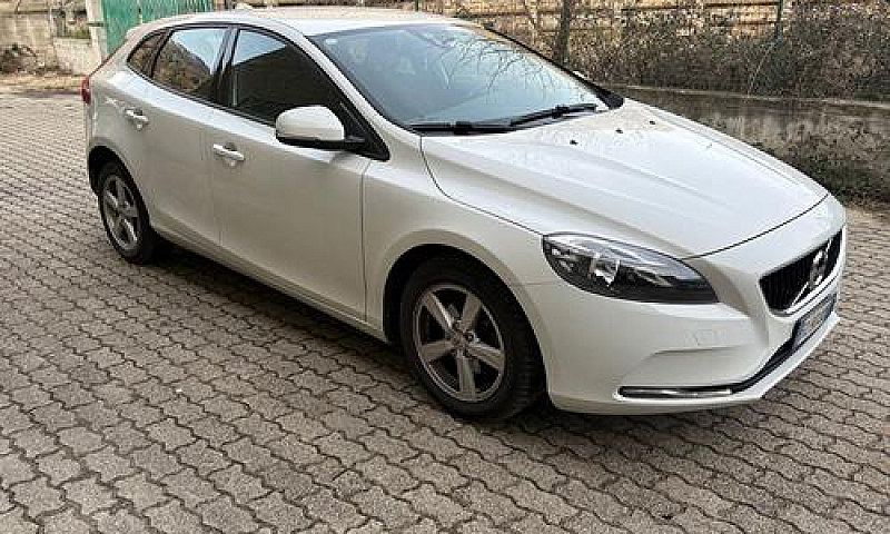 Volvo V40 D2 Geartro...