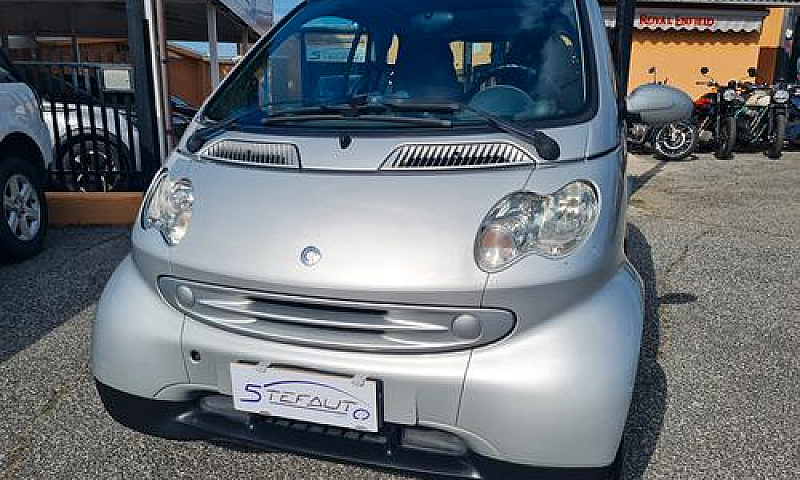 Smart Fortwo 800 Cdi...