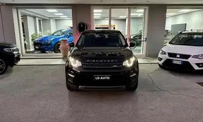 Land Rover Discovery...
