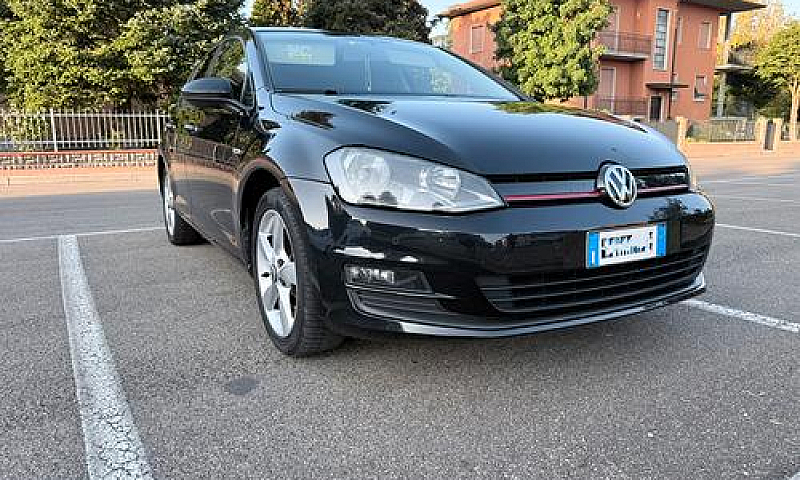 Volkswagen Golf A Me...