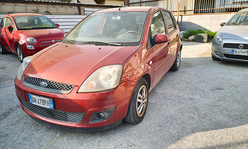 Ford Fiesta 1.4Benzi...