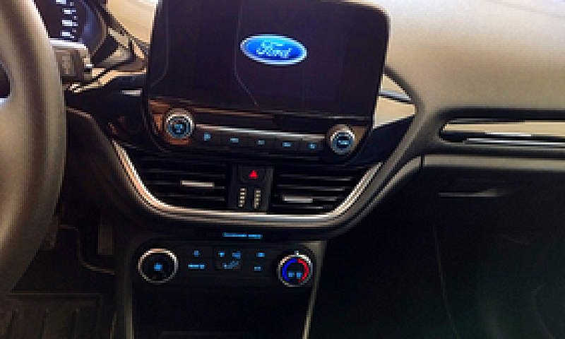 Ford Fiesta 1.1 85Cv...