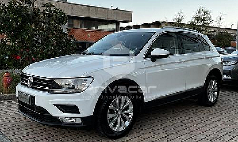 Volkswagen Tiguan 1....