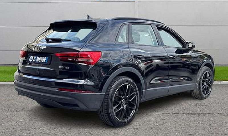 Audi Q3 35 2.0 Tdi B...