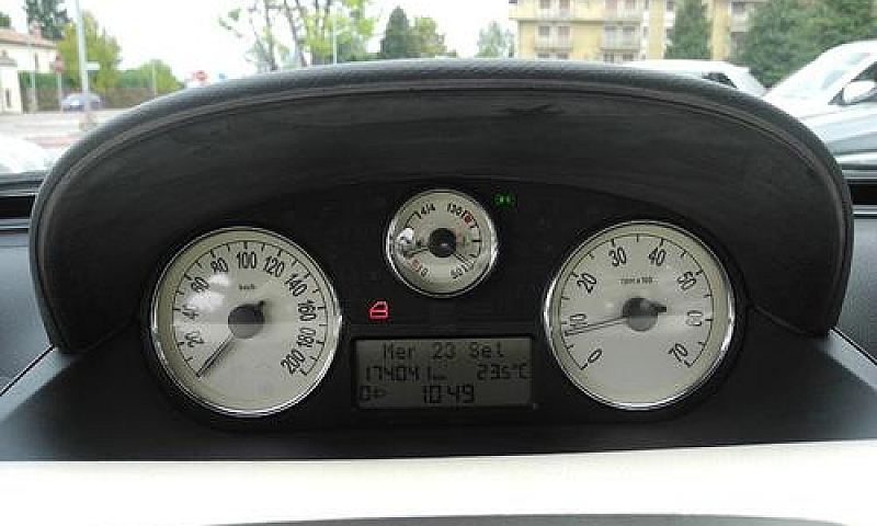 Lancia Ypsilon 1.3 M...