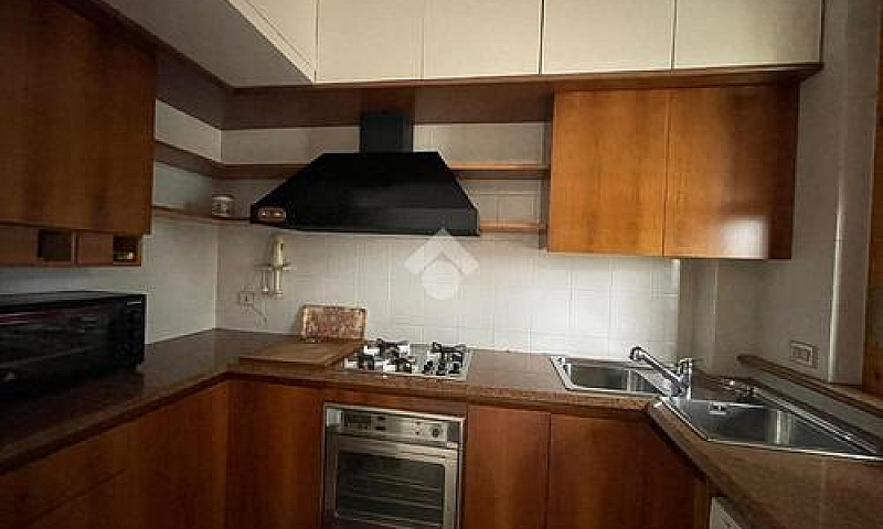 4 Locali A Cagliari...