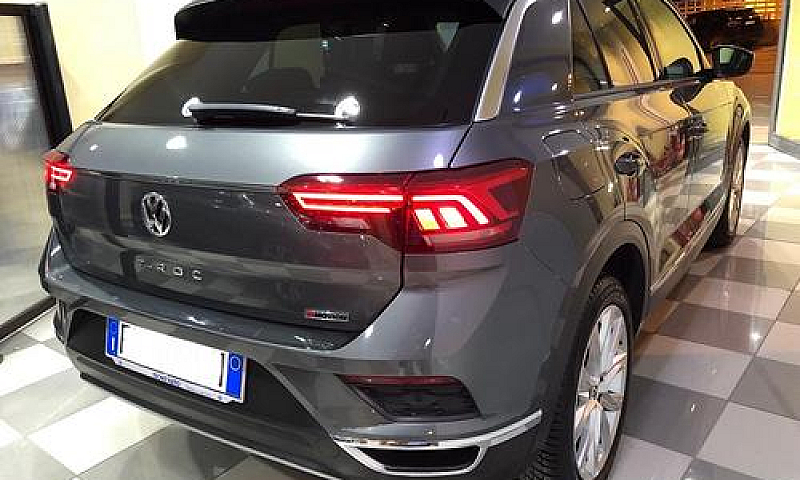 Volkswagen T-Roc 2.0...