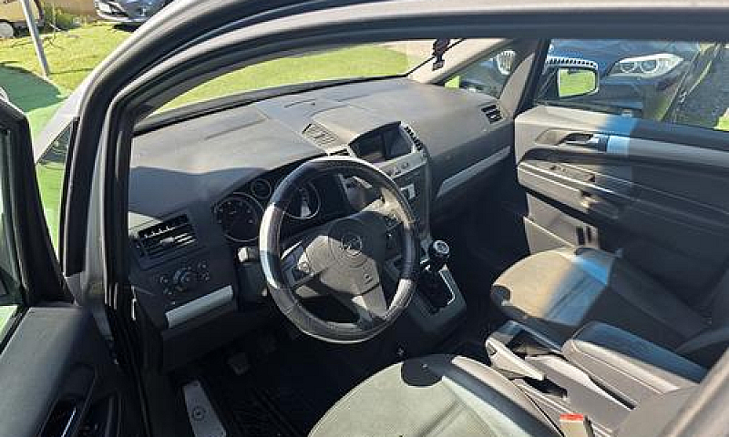 Opel Zafira 1.9 Cdti...