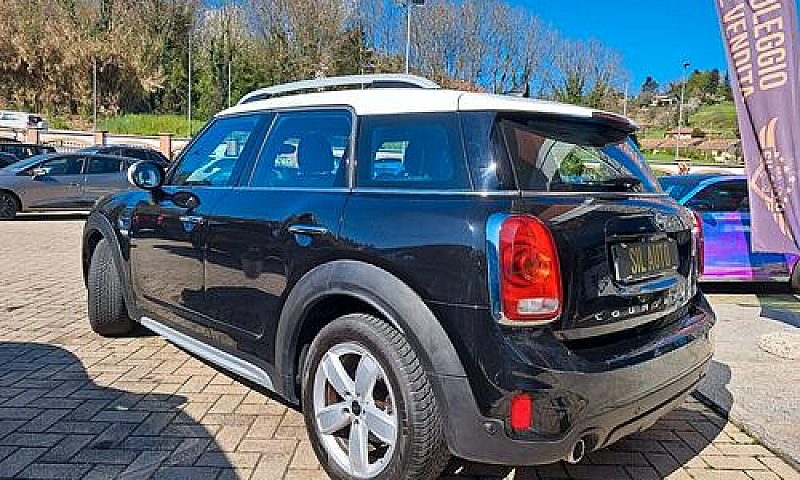 Mini Cooper D Countr...