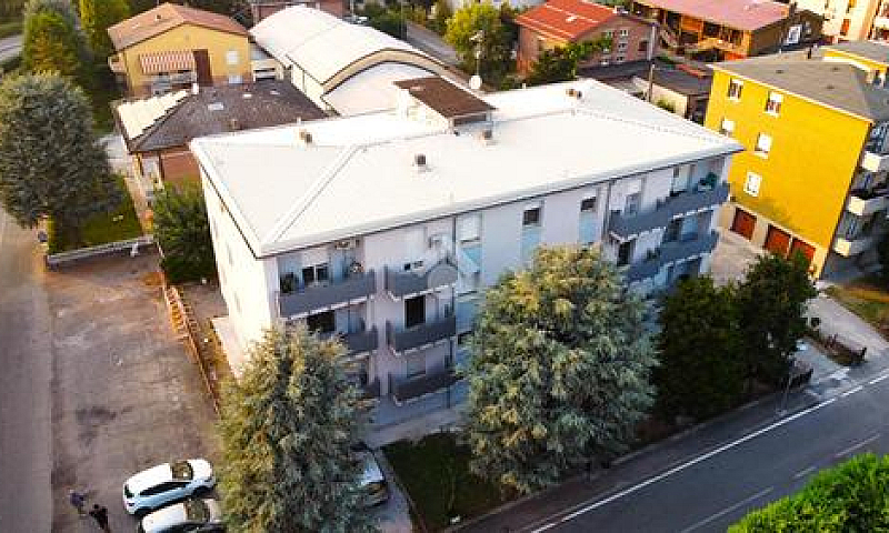 3 Locali A Bagnolo I...