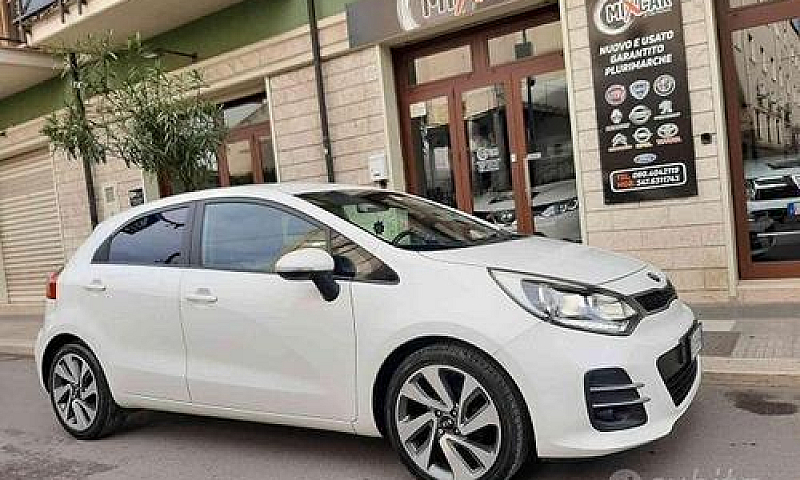 Kia Rio 1.1 Crdi 75C...