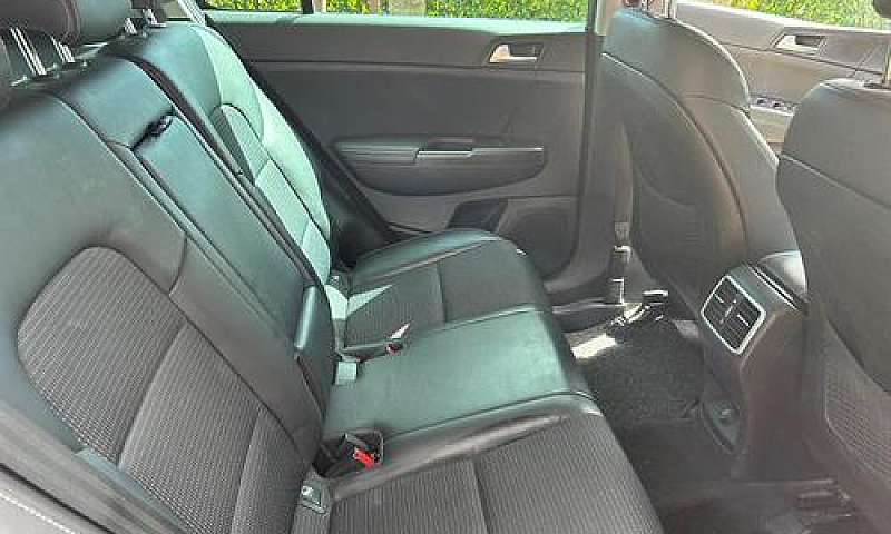 Kia Sportage Unico P...