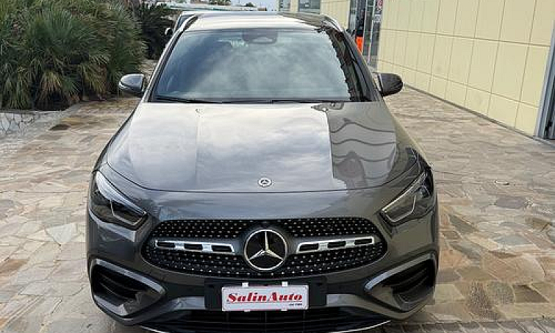Mercedes-Benz Gla 20...