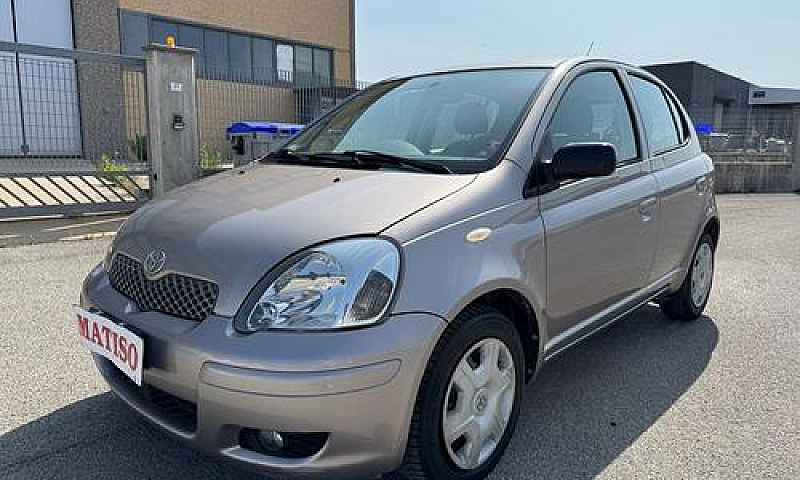 Toyota Yaris 1.4 Tdi...