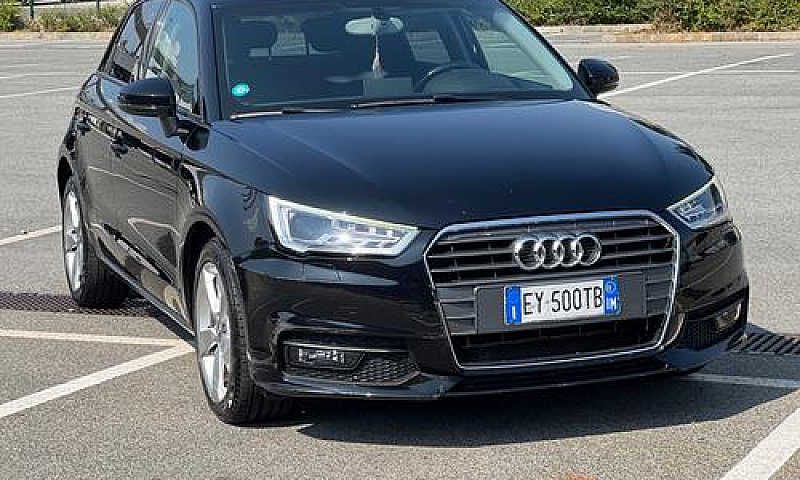 Audi A1 1.6 Tdi 90Cv...