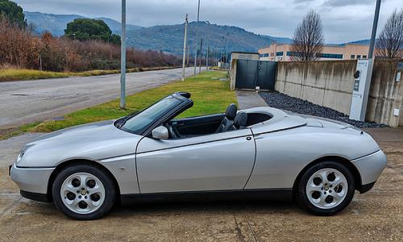 Alfa Romeo Gtv Spide...