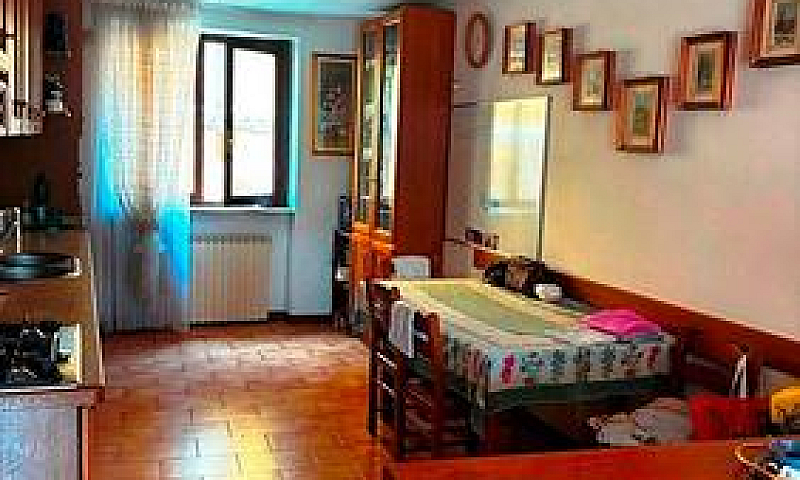 Appartamento Su Due ...