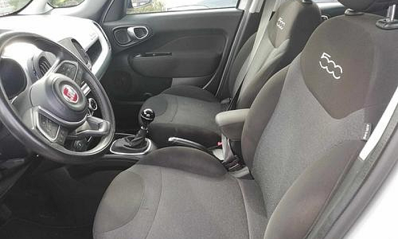 Fiat 500 L...