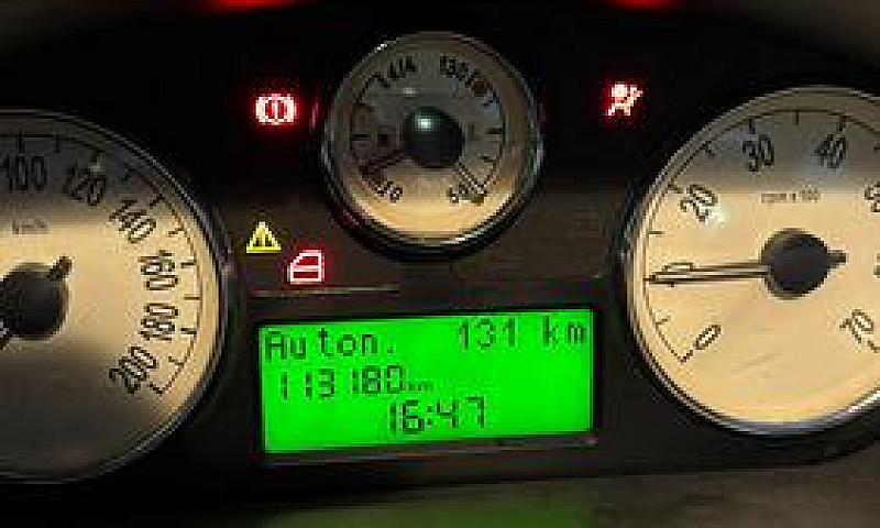 Lancia Y...